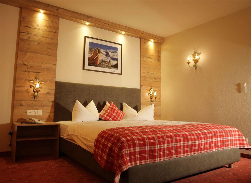 Family Stubai Aparthotel 4*